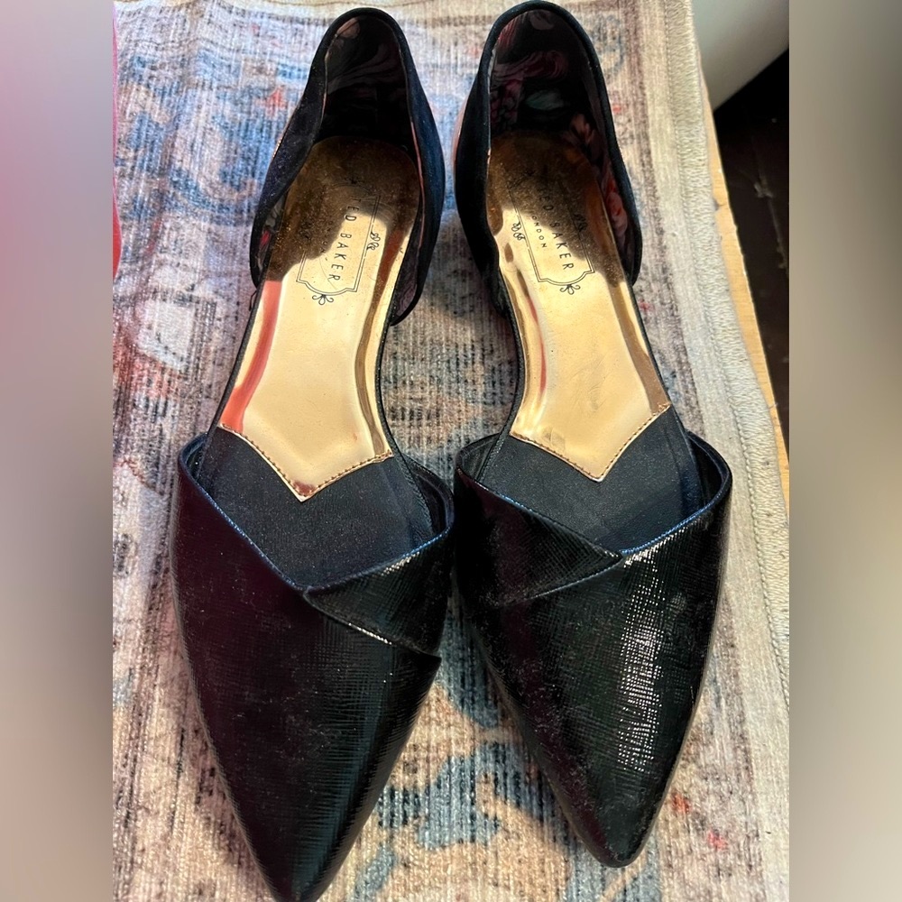 TED BAKER size 7 flats. Black and gold. EXCELLENT condition.